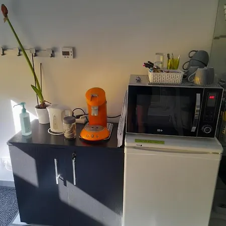 Caravane Et Jacuzzi Kemping *
