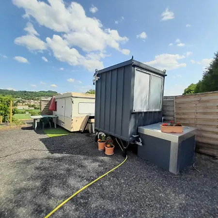 Caravane Et Jacuzzi * Yronde-et-Buron